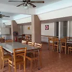 Charming Inn Hotel